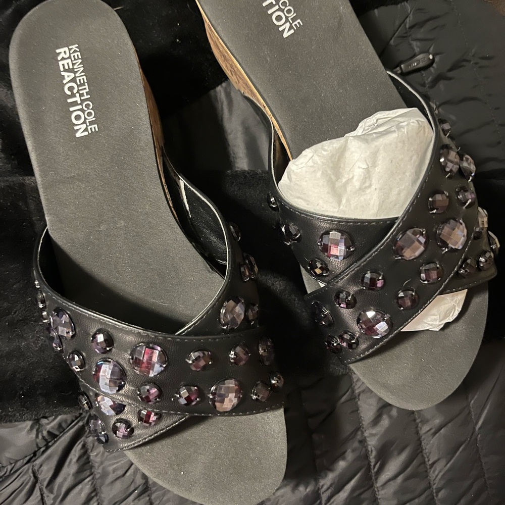 Kenneth Cole Reaction Black Sandals with Jewel Embellishments
